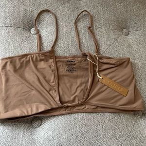 Brand New Skims w/tags!